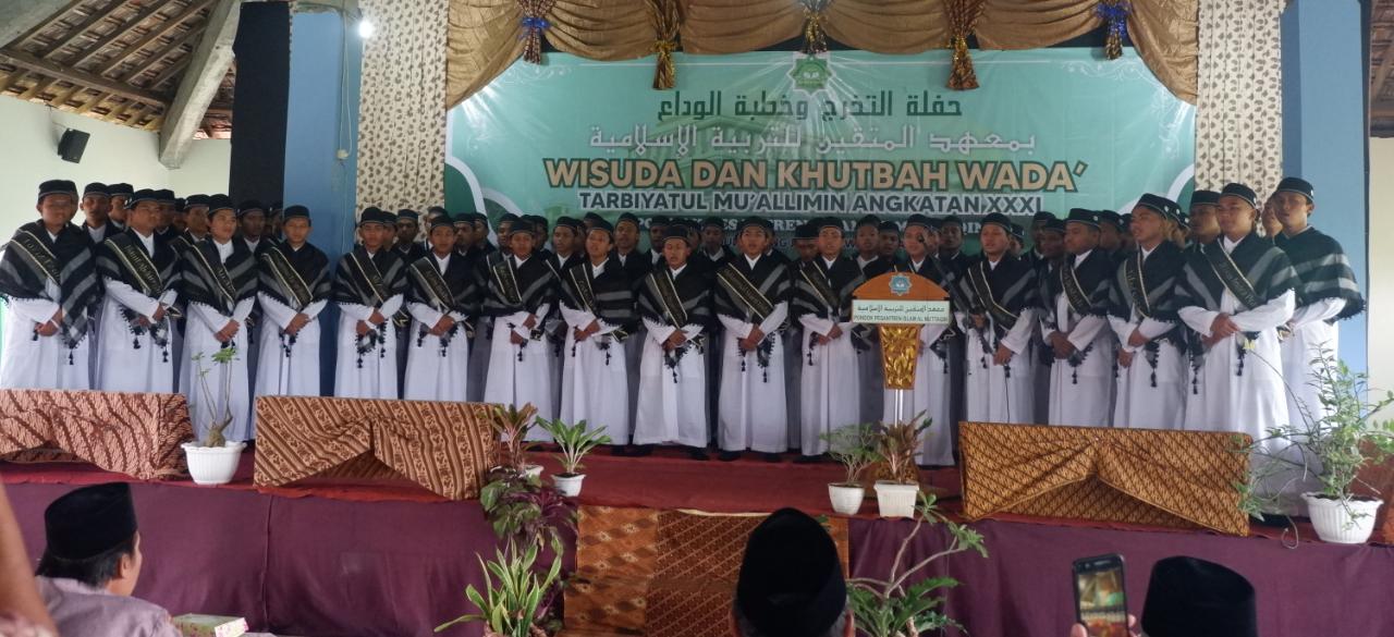 Wisuda Dan Khutbah Wada' Tarbiyatul Mu'alimin Angkatan ke-31 Pondok Pesantren Islam Al Muttaqin